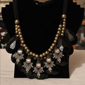 Elegant Black and Gold Statement Necklace